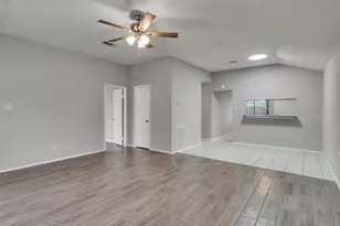 2226 Spring Dusk Ln, Spring, TX 77373 - Photo 4