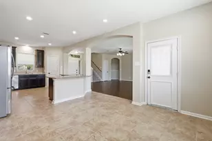 11306 Misty Willow Ln, Tomball, TX 77375 - Photo 8