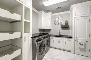 1811 Harvard St, Houston, TX 77008 - Photo 26