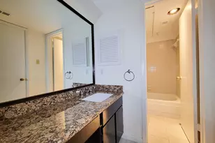 10811 Richmond Ave, Houston, TX 77042 - Photo 14