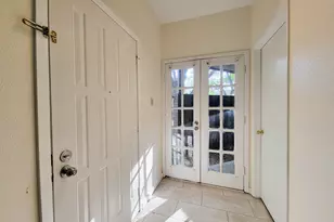 10811 Richmond Ave, Houston, TX 77042 - Photo 8