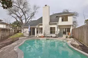 10707 Williston Dr, Houston, TX 77065 - Photo 2