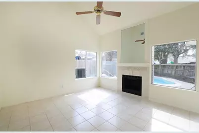 10707 Williston Drive, Houston, TX 77065 - Photo 14