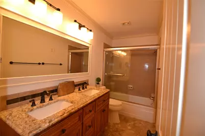 830 Threadneedle Street #235, Houston, TX 77079 - Photo 28