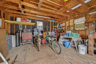 2718 Richmond St, Needville, TX 77461 - Photo 12