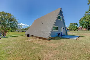 221 Crestmont St, Point Blank, TX 77364 - Photo 24