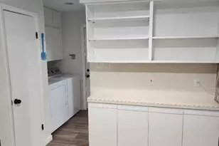 711 Leicester Ln, Houston, TX 77034 - Photo 6