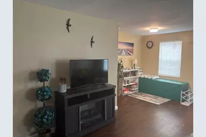 2215 Hollywood Avenue, Galveston, TX 77551 - Photo 2