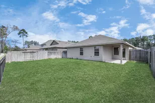 14206 W Rim Ln, Conroe, TX 77384 - Photo 10