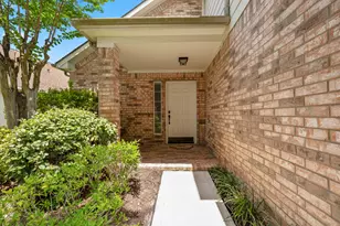 12202 Mardi Gras Dr, Houston, TX 77014 - Photo 2
