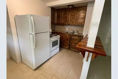 319 Melbourne Street, Houston, TX 77022 - Photo 6