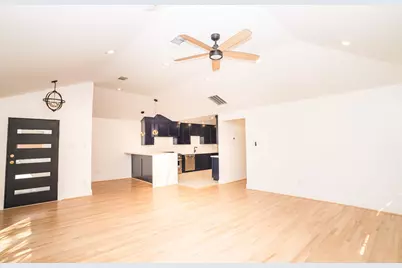 6226 Wynnwood Lane, Houston, TX 77008 - Photo 8