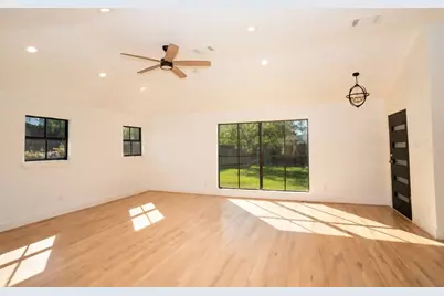 6226 Wynnwood Lane, Houston, TX 77008 - Photo 6