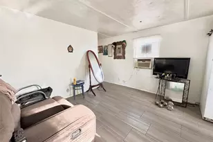 2534 Mierianne St, Houston, TX 77093 - Photo 14