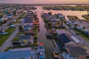 12 Highland Dr, Hitchcock, TX 77563 - Photo 46