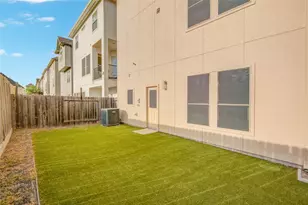 9624 Cambridge Manor Ln, Houston, TX 77045 - Photo 36