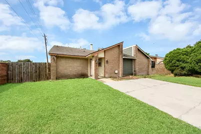 5444 Ridge Wind Lane, Houston, TX 77053 - Photo 4