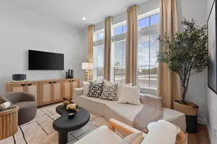 9217 Washington Heights St, Houston, TX 77063 - Photo 6