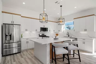 1302 Grove St, Houston, TX 77020 - Photo 2