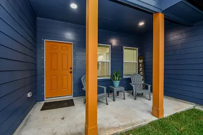 610 Austin Street, West Columbia, TX 77486 - Photo 6