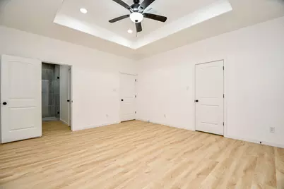 610 Austin Street, West Columbia, TX 77486 - Photo 18