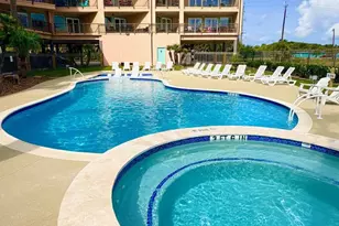 9520 Seawall Blvd, Galveston, TX 77554 - Photo 38