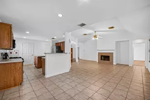 12618 Spring Music Dr, Houston, TX 77065 - Photo 18