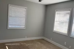 7526 Dearborn St, Houston, TX 77055 - Photo 4