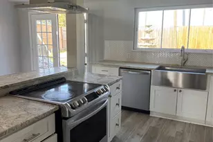 7526 Dearborn St, Houston, TX 77055 - Photo 10