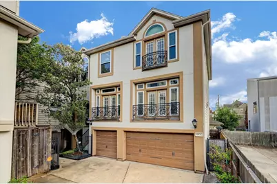 5217 Blossom Street #C, Houston, TX 77007 - Photo 1
