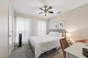 5217 Blossom St, Houston, TX 77007 - Photo 14