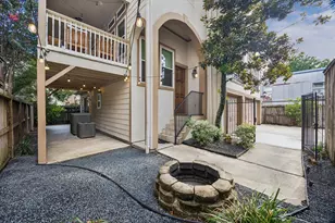 5217 Blossom St, Houston, TX 77007 - Photo 2