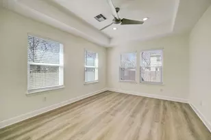 919 E 37th St, Houston, TX 77022 - Photo 22
