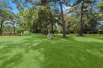 15456 Pin Oak Drive, Conroe, TX 77384 - Photo 8