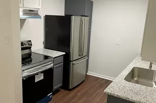 221 Rochelle, Richmond, TX 77469 - Photo 2