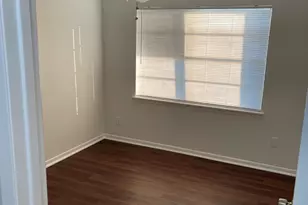 221 Rochelle, Richmond, TX 77469 - Photo 10