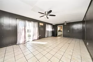 7706 Langley Rd, Houston, TX 77016 - Photo 14