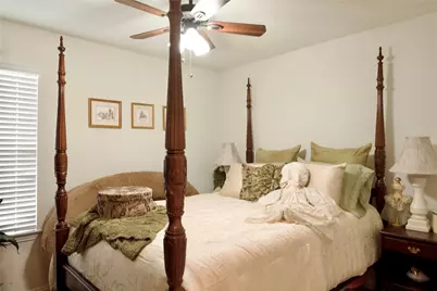 1838 Ryon Falls Drive, Richmond, TX 77469 - Photo 16