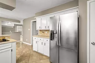 24915 Butterwick Dr, Spring, TX 77389 - Photo 6