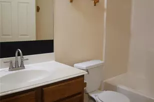 4923 Callery Creek Dr, Houston, TX 77053 - Photo 8