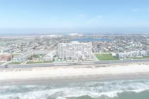 7700 Seawall Blvd, Galveston, TX 77551 - Photo 32
