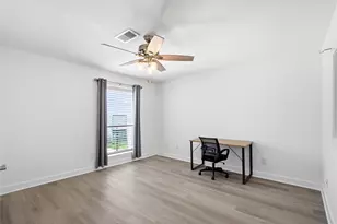 9407 Denbury Way, Houston, TX 77025 - Photo 34