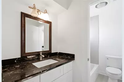9407 Denbury Way, Houston, TX 77025 - Photo 38