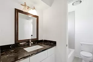 9407 Denbury Way, Houston, TX 77025 - Photo 38
