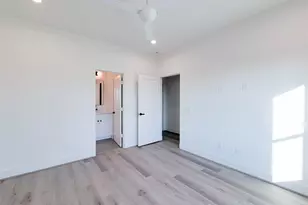 7703 Earl Rudder Wy, Houston, TX 77055 - Photo 12