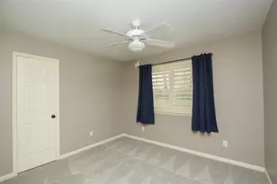 178 Brooksedge Ct, The Woodlands, TX 77382 - Photo 18