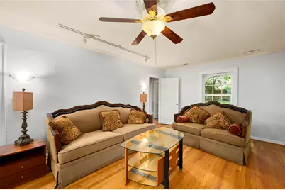 1832 Lexington Street, Houston, TX 77098 - Photo 6