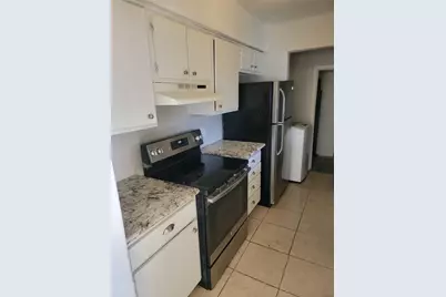 8901 S Braeswood Boulevard #107, Houston, TX 77074 - Photo 16