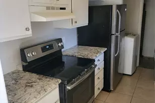8901 S Braeswood Blvd, Houston, TX 77074 - Photo 16