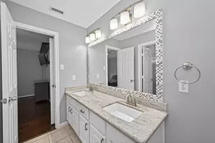 31 Sagamore Bend Pl, The Woodlands, TX 77382 - Photo 36
